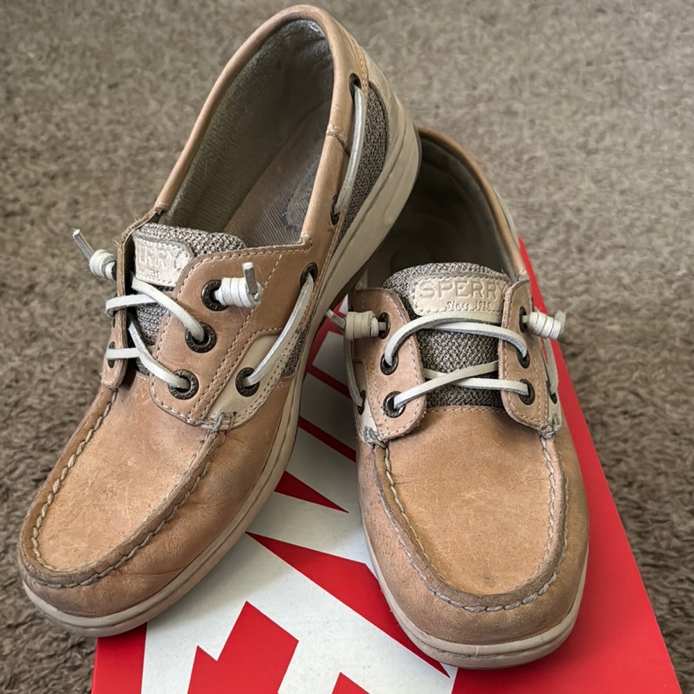 Sperry Tan Boat Shoes with Rawhide Lacing and Non-Slip Soles